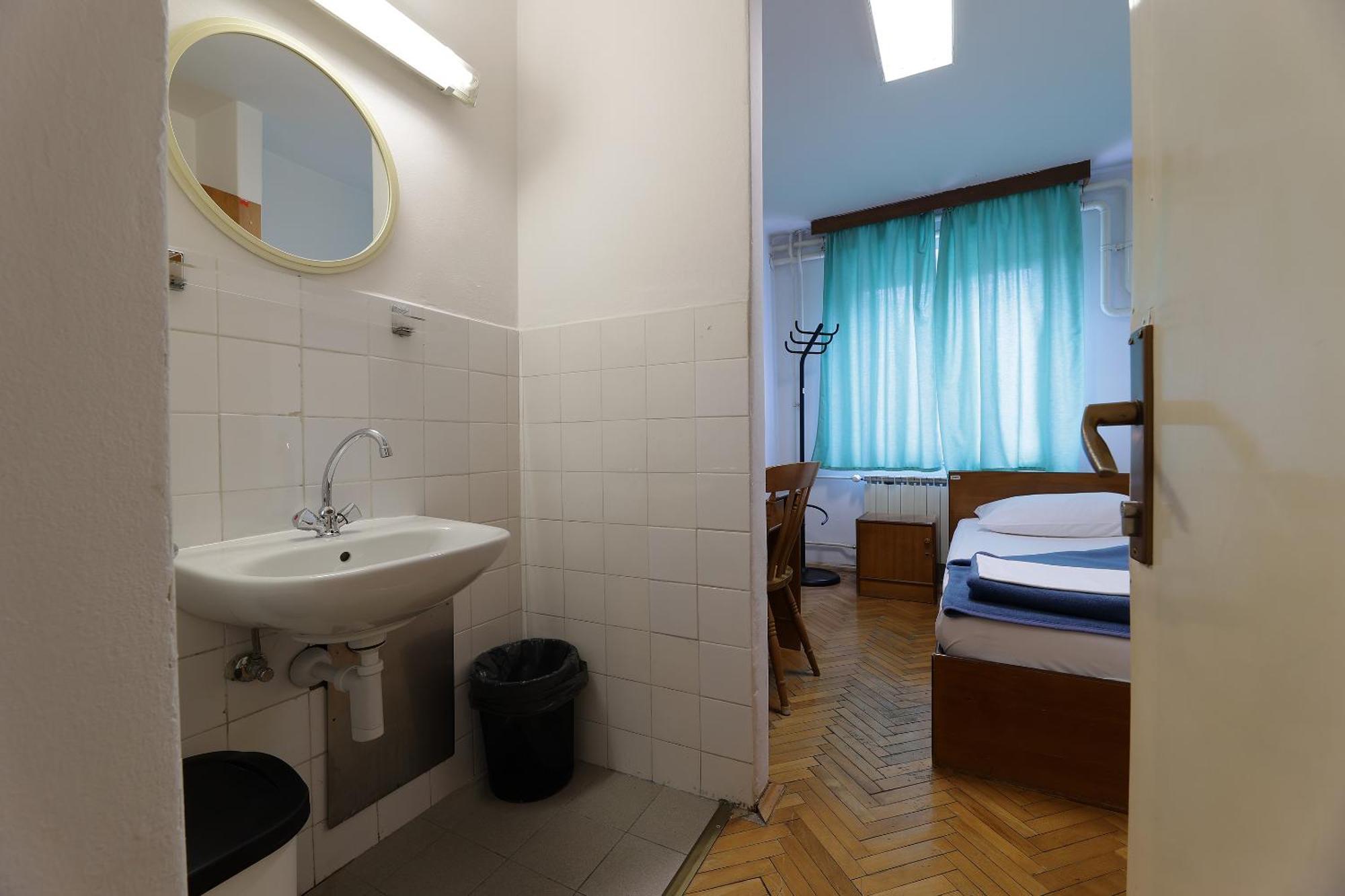 Rijeka Budget Rooms Habitación foto